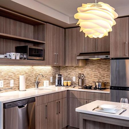 Hotel Element Hampton Peninsula Town Center Zewnętrze zdjęcie